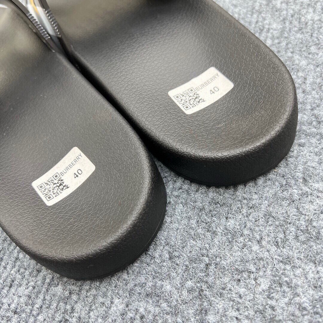 Z5Z35R252 Popular Slippers