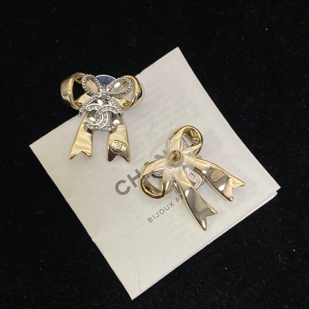 X1Z95C16E Popular Earrings