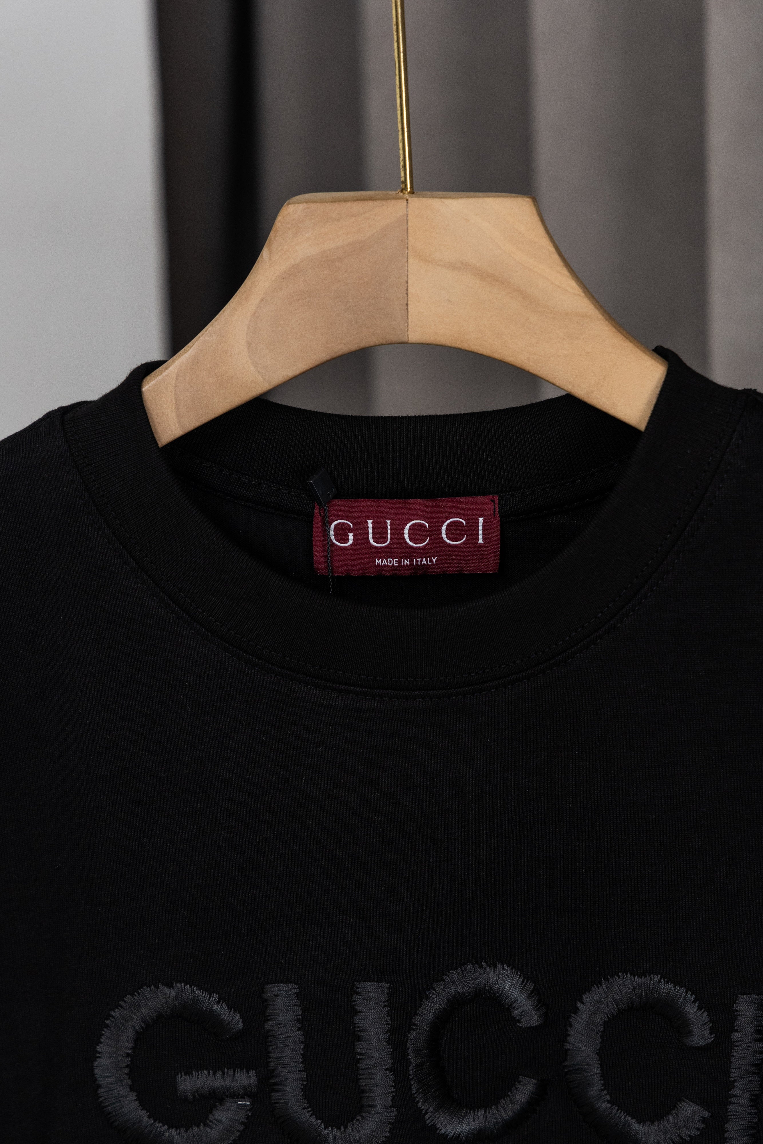 U1P36B130 Popular T-shirts