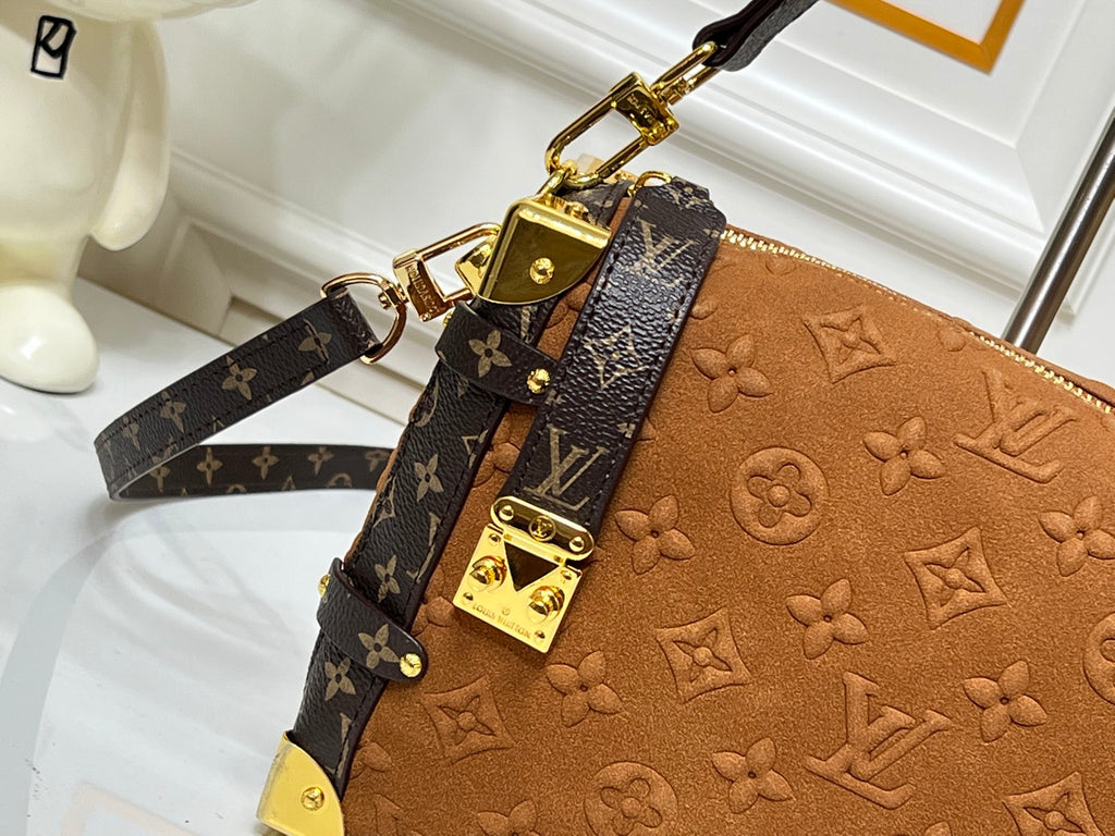 B1R115E157 Popular bag