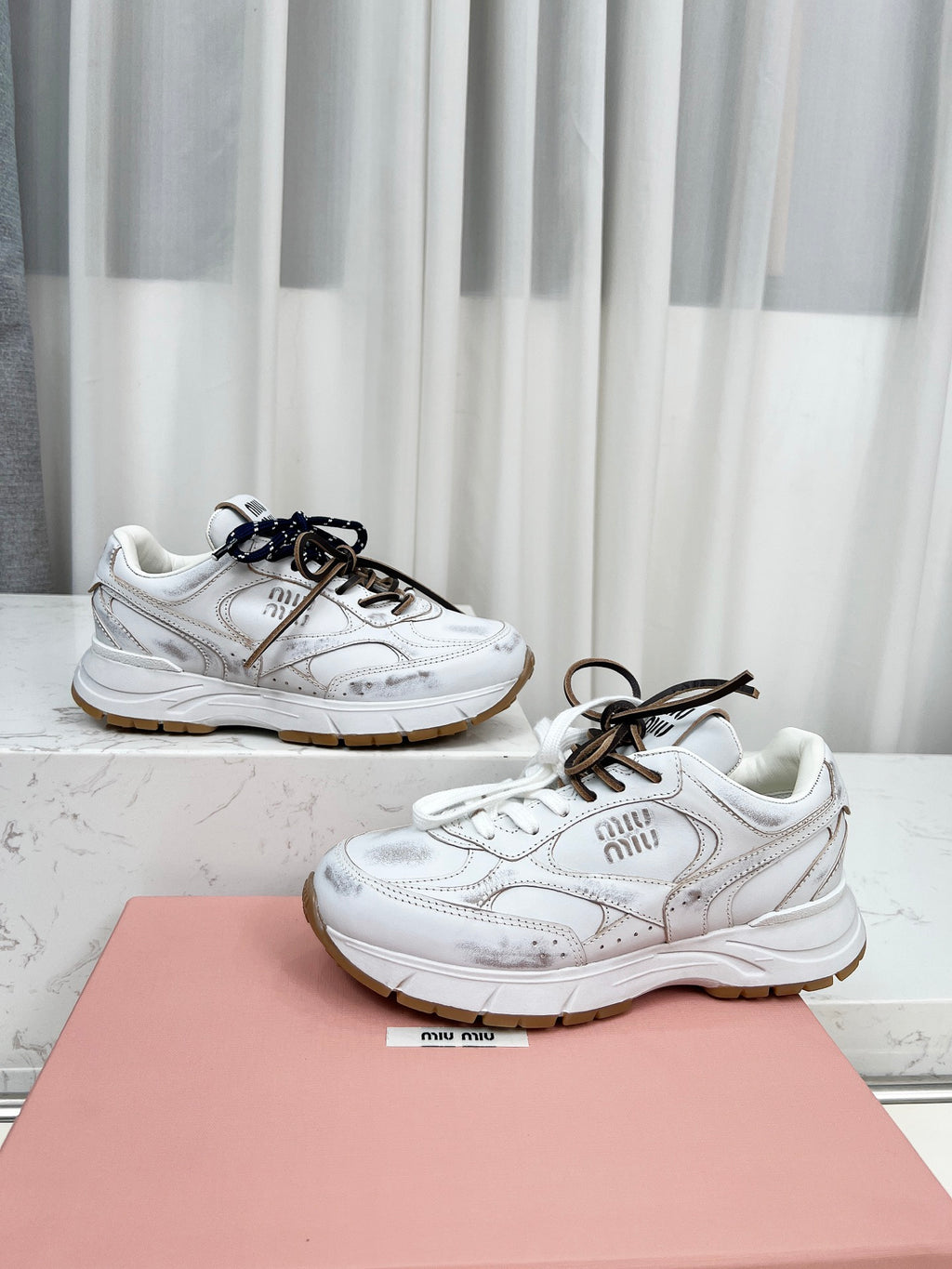 Z2Z85A47  Popular high quality shoes