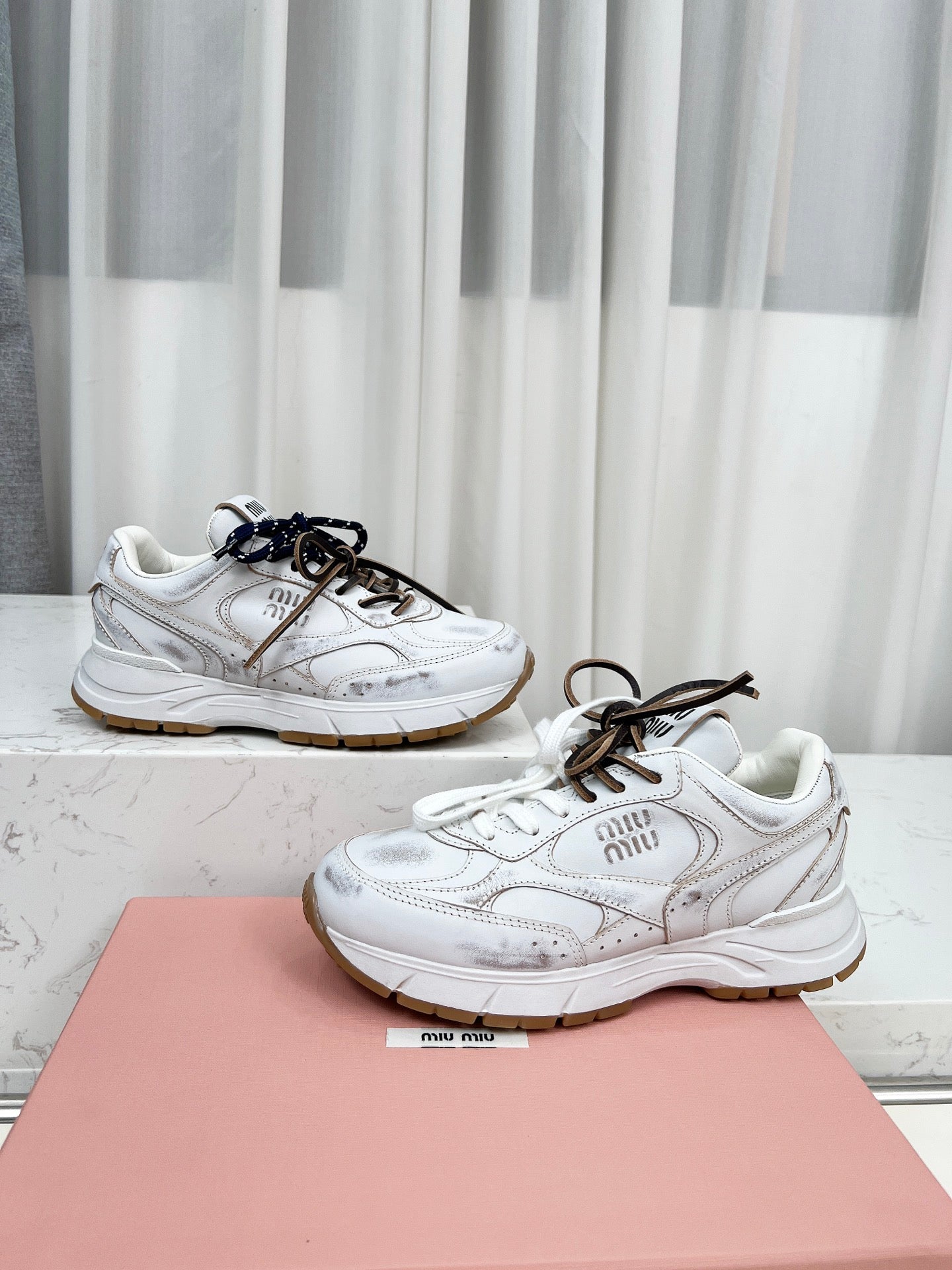 Z2Z85A47  Popular high quality shoes