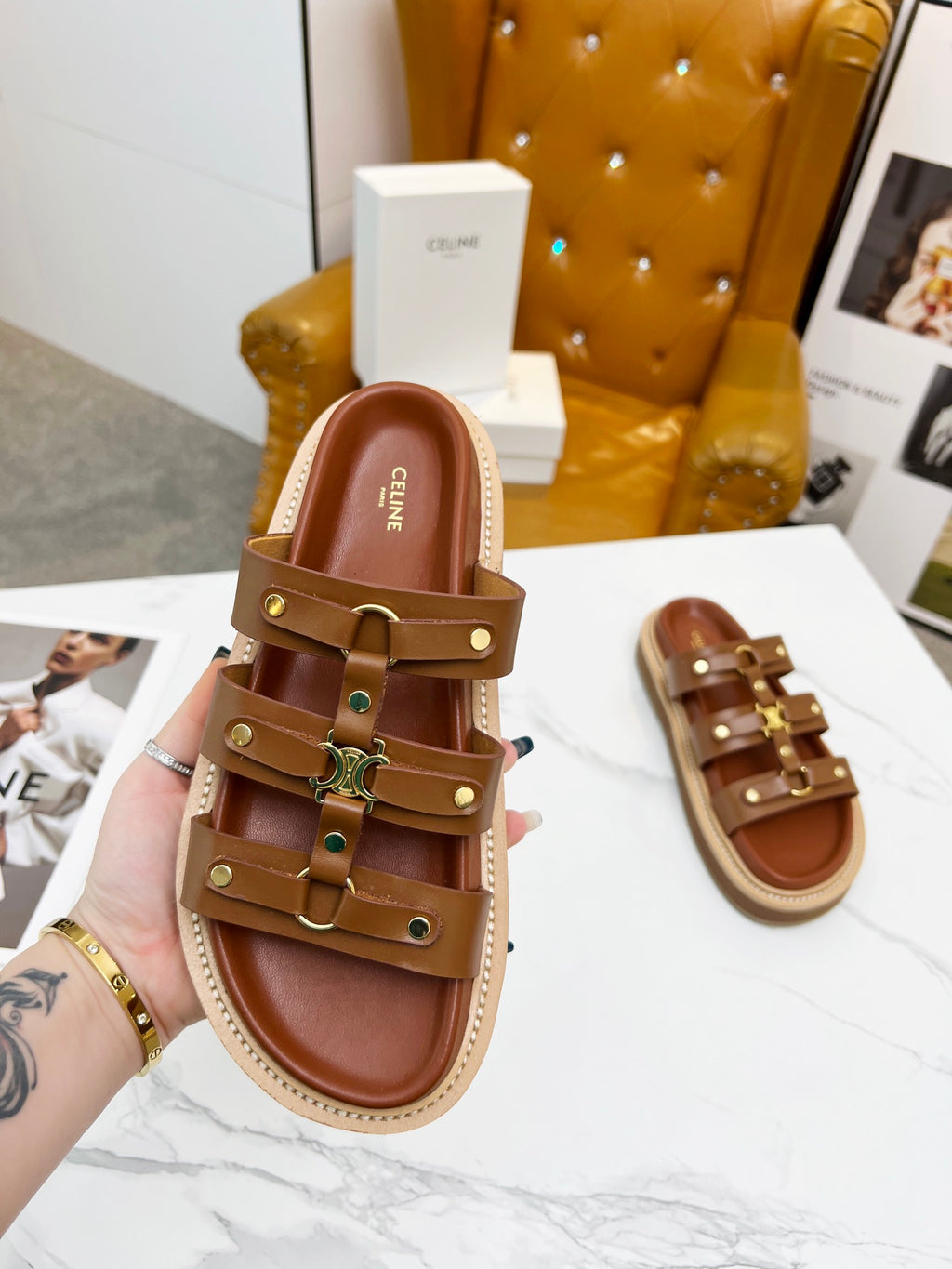 Z2R45N1  Popular leather shoes 