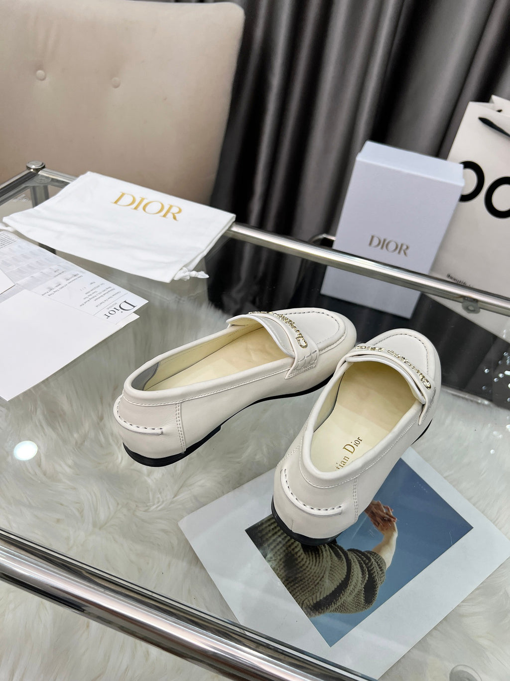 Z2Q105D301 Popular high-quality leather Shoes