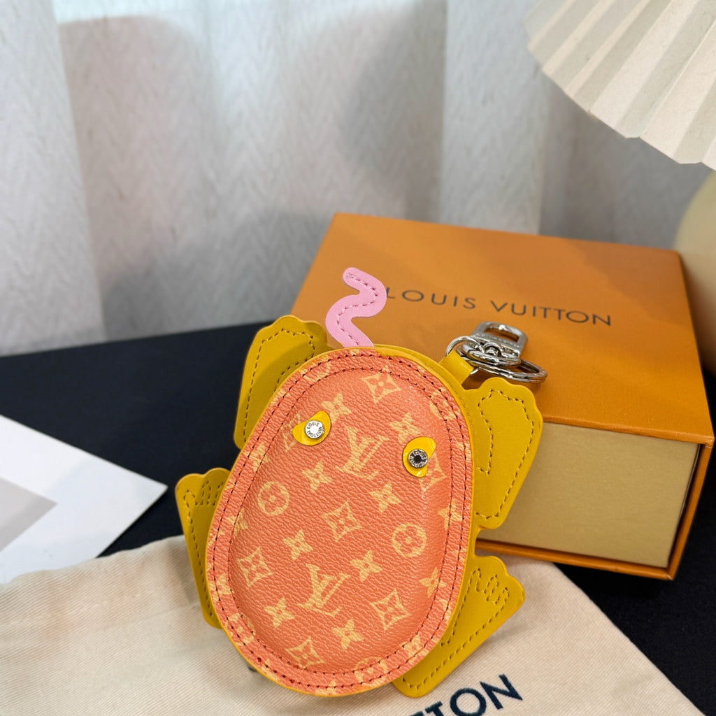 A1Z105E3 Popular bag 's charms accessories