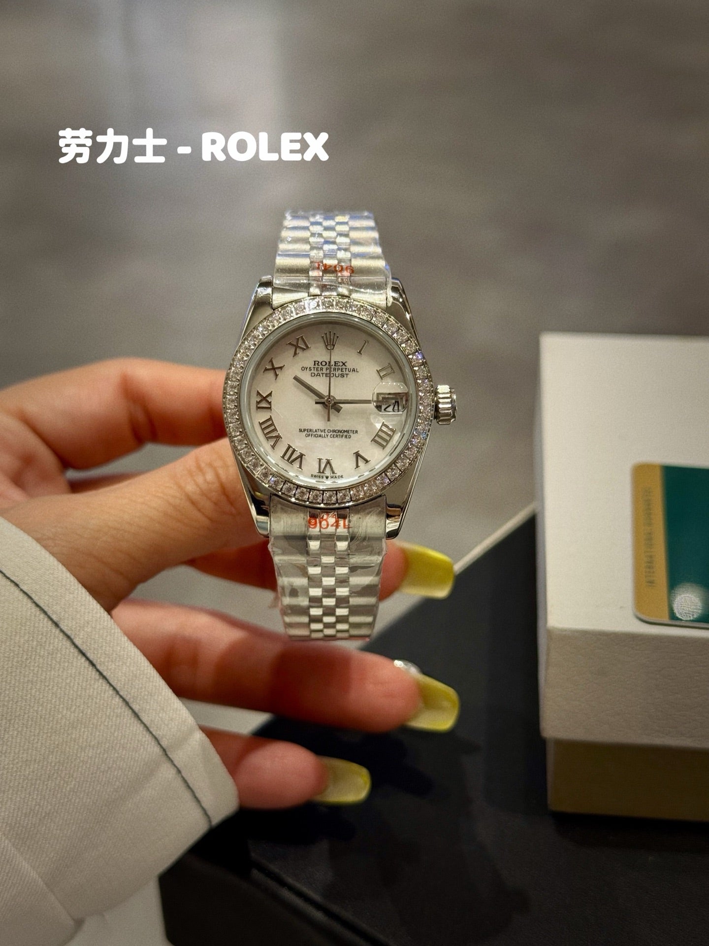 L1R36L17 Popular Watches
