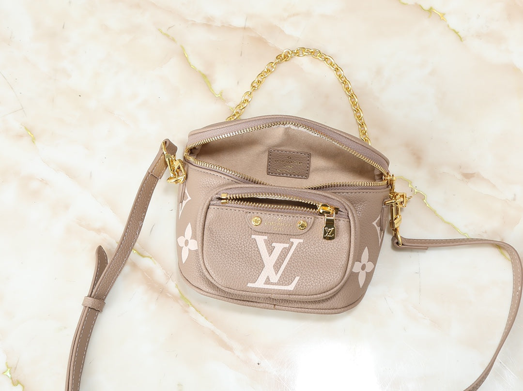 B1P46E70 Popular  bag