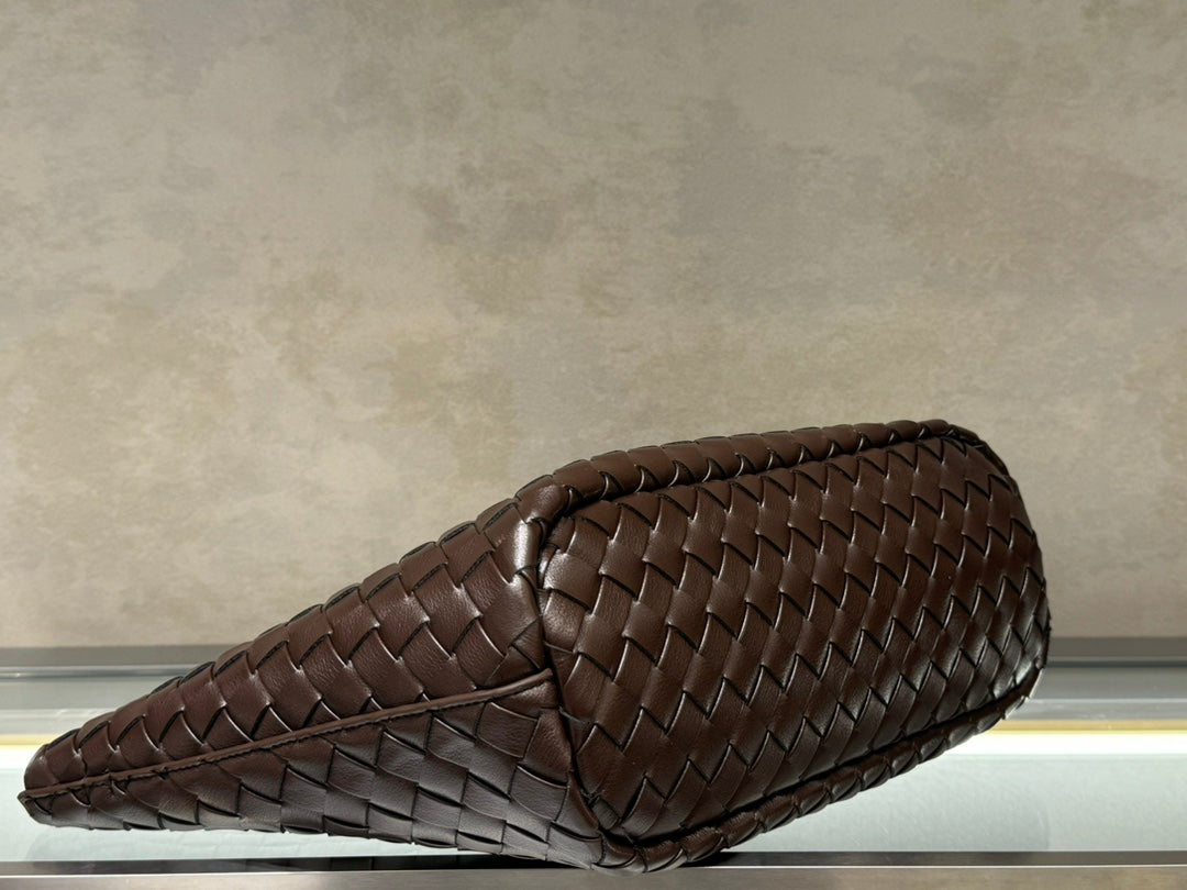 B1X104A70 Popular   High quality leather bag