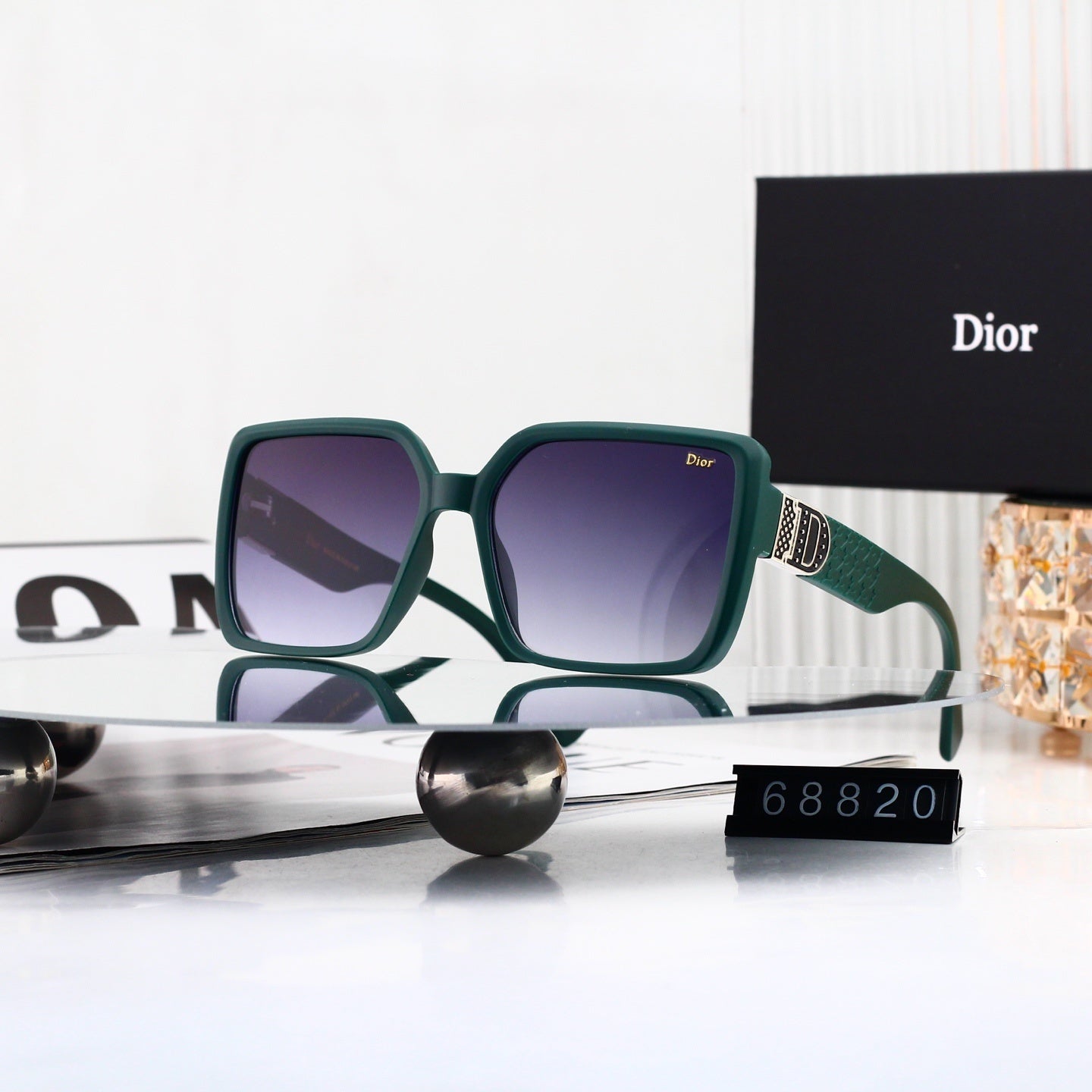 T1P56D52 Popular Sunglasses
