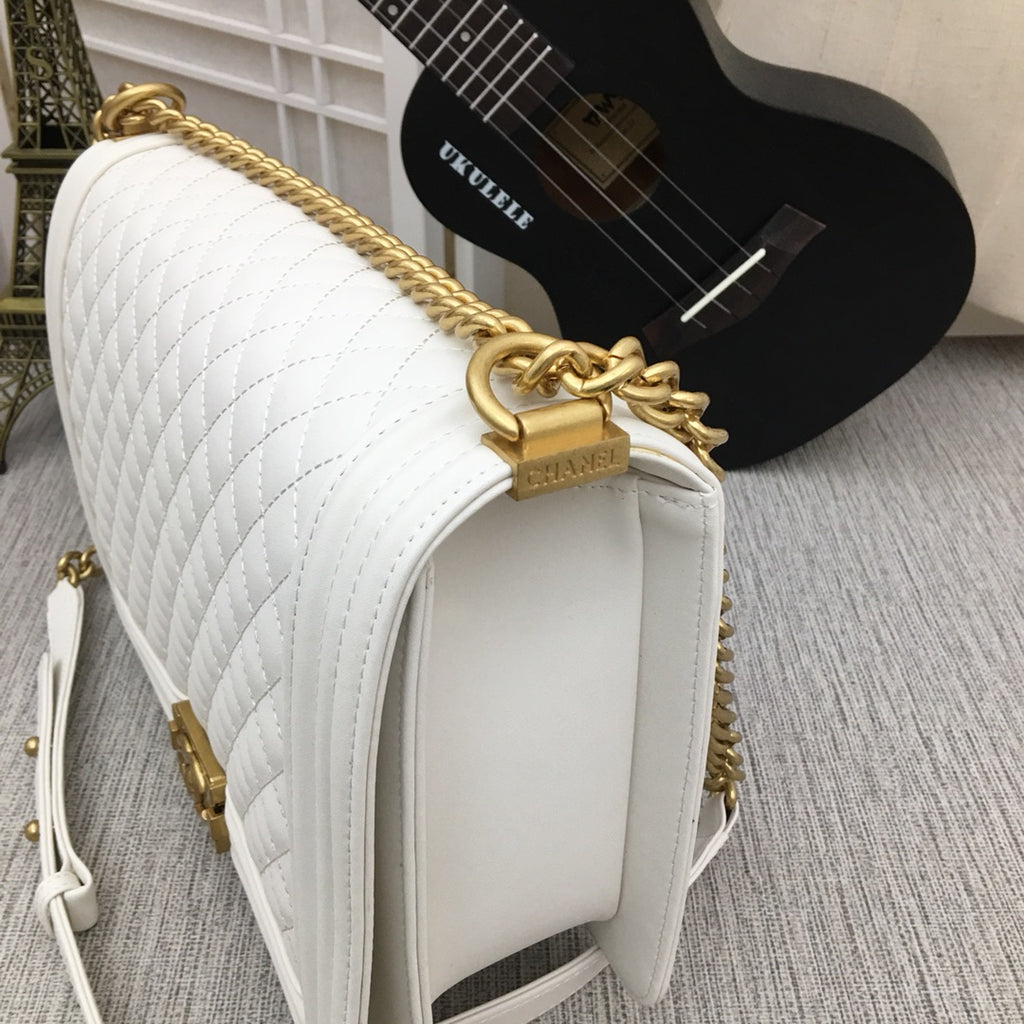 B5X121C60 Popular  leather bag 