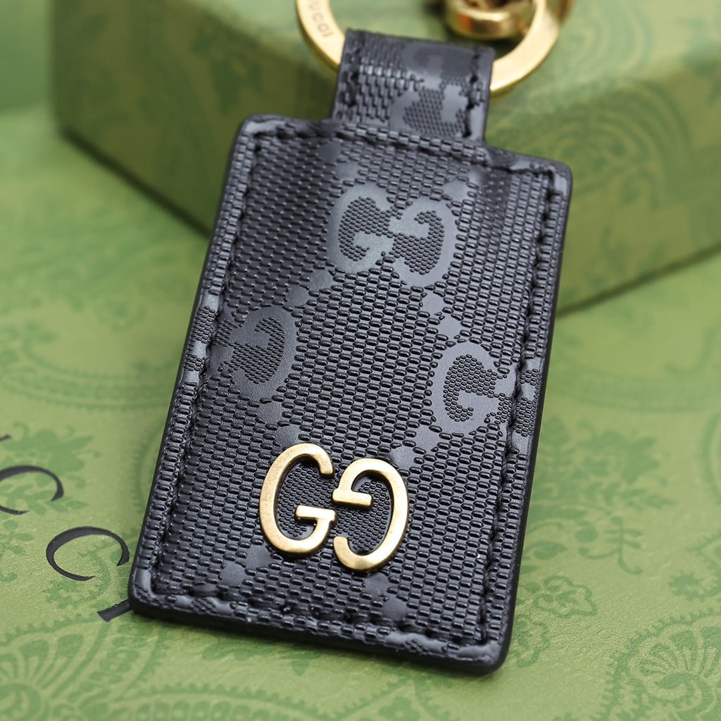 A1Z105B102 Popular bag 's charms accessories