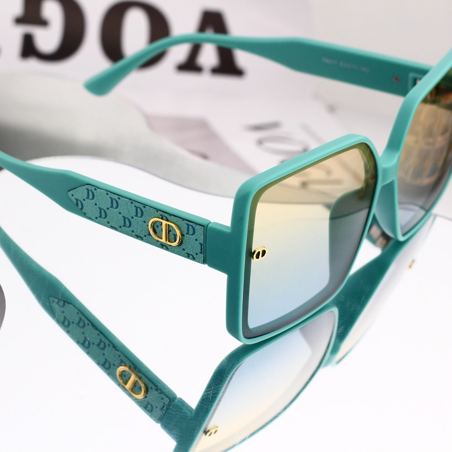 T1P56D61 Popular Sunglasses