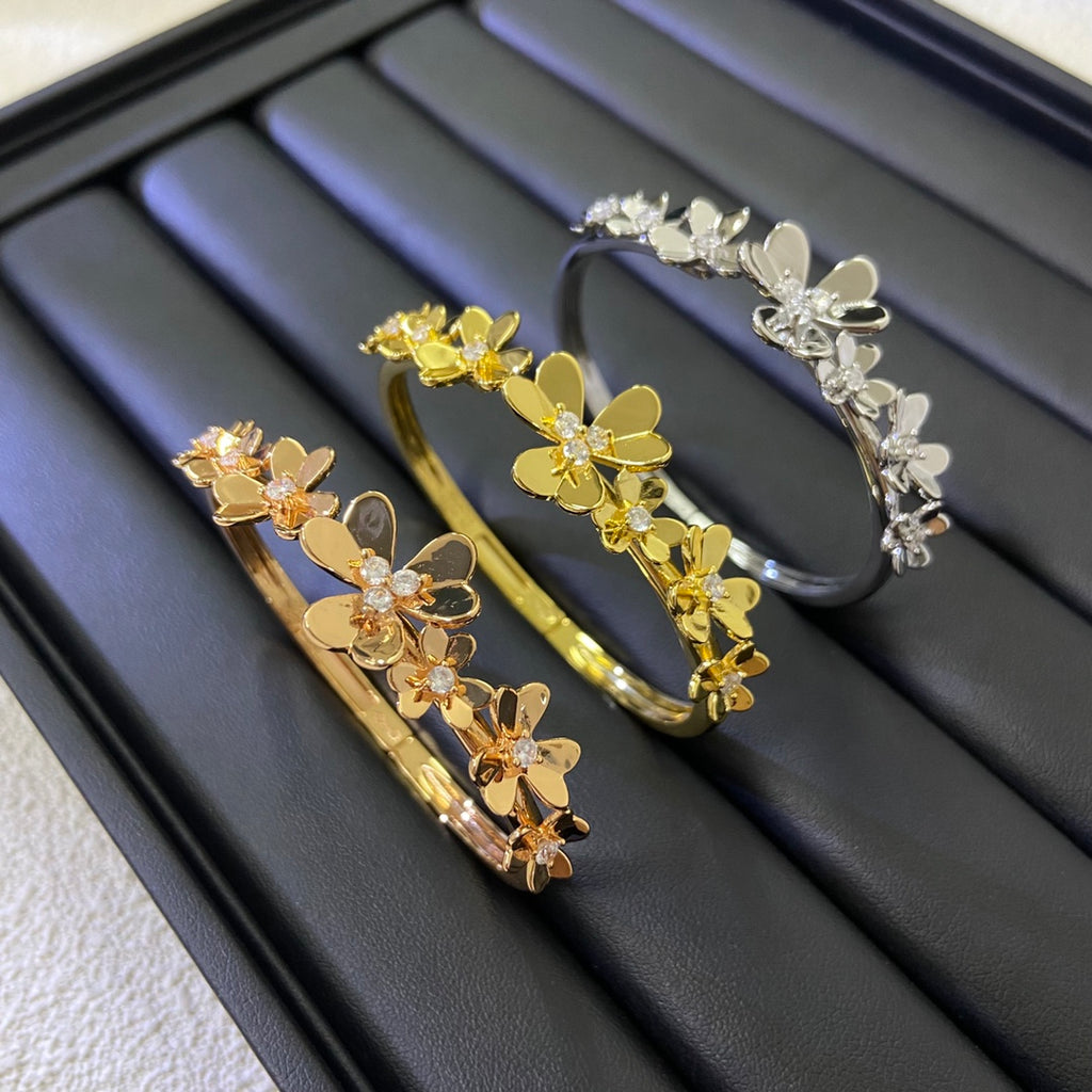 X5Q85VC27K  Popular Bracelets