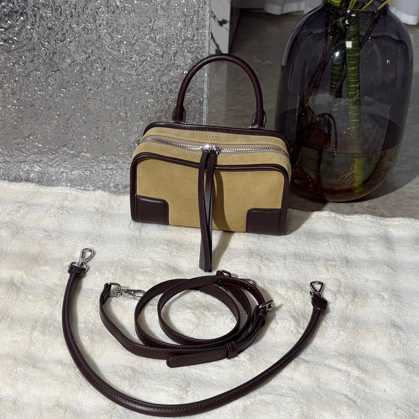 B1R46A5 Popular frosted leather bag