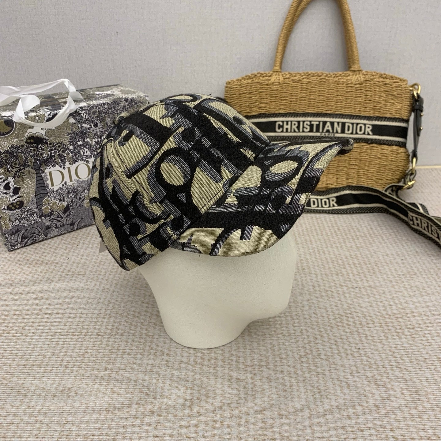 M1N65D9 Popular hats