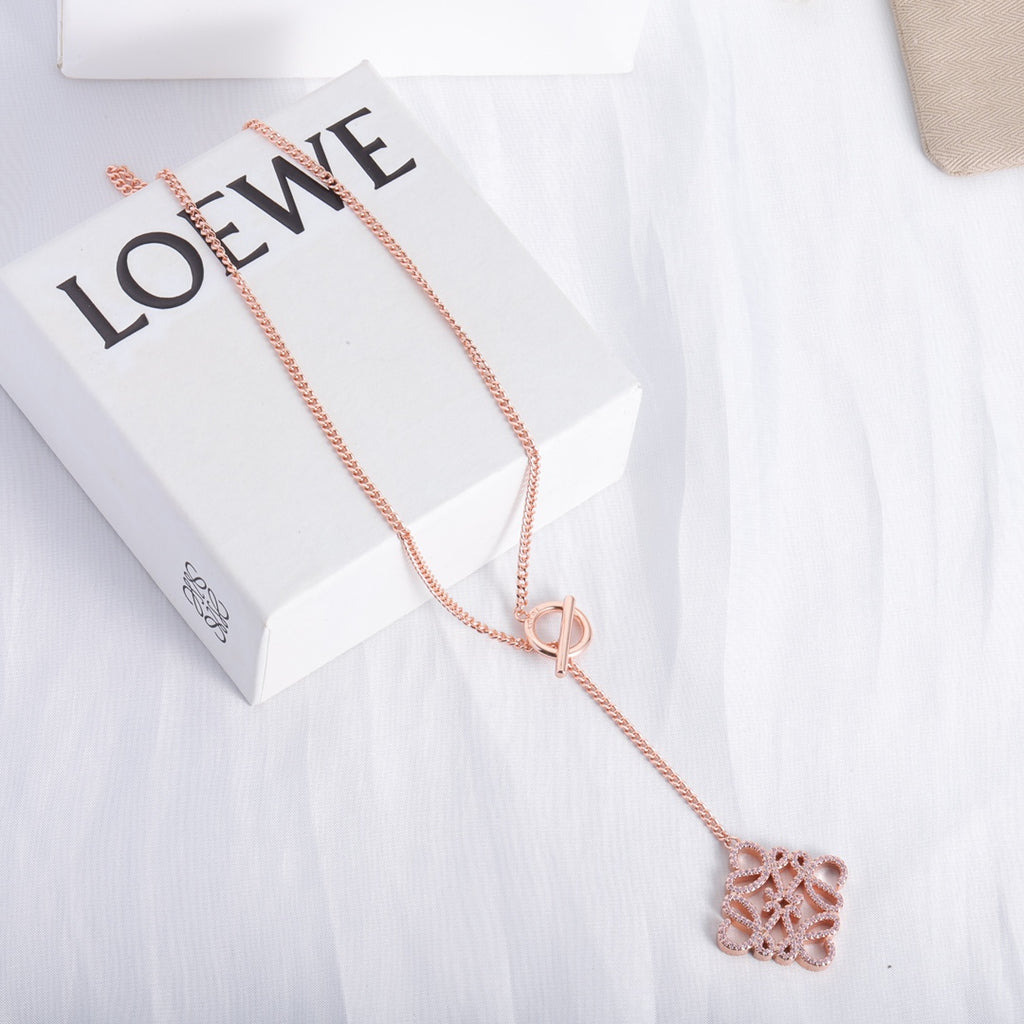 X1R75A37X Popular    Necklaces