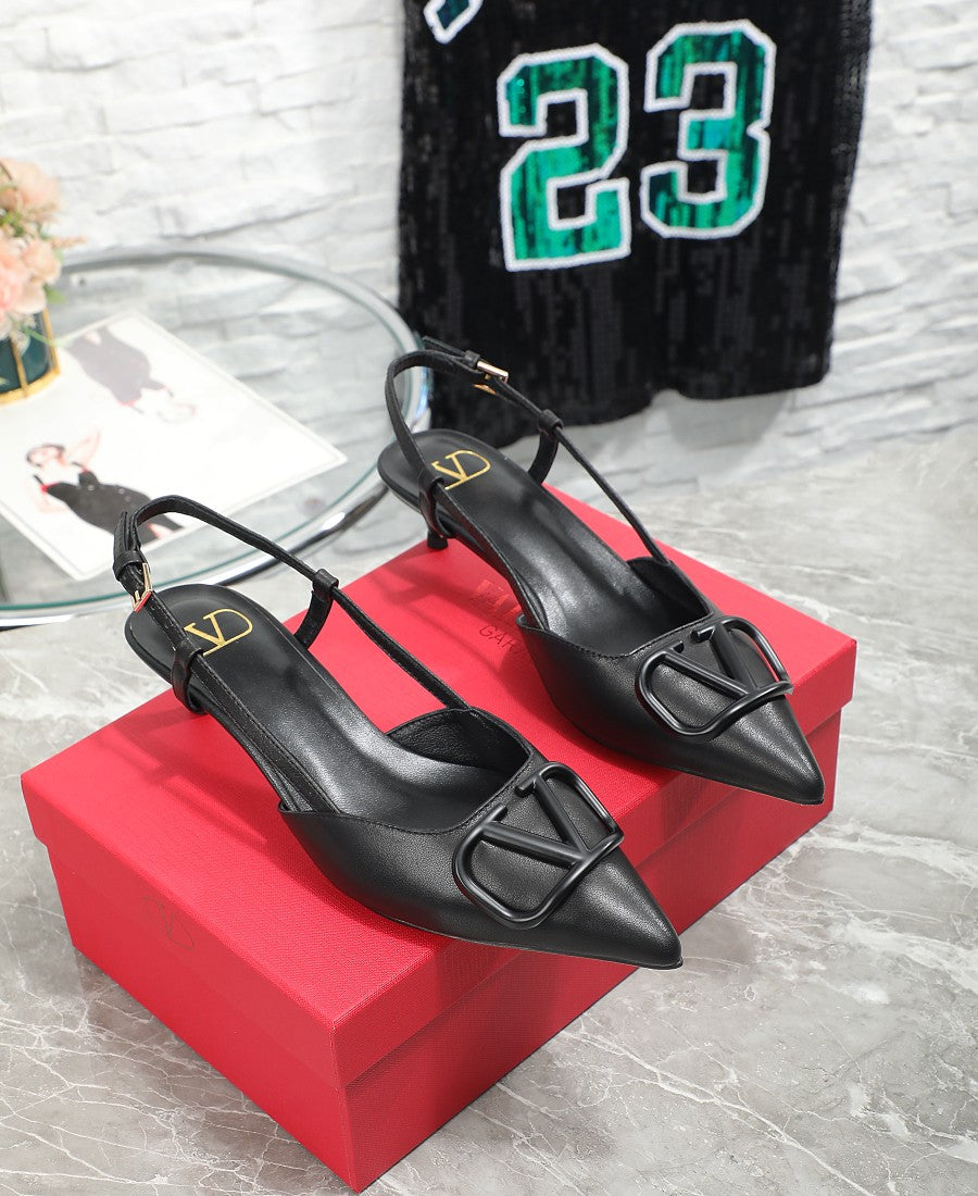 Z2R45VL19 Popular leather  High heels