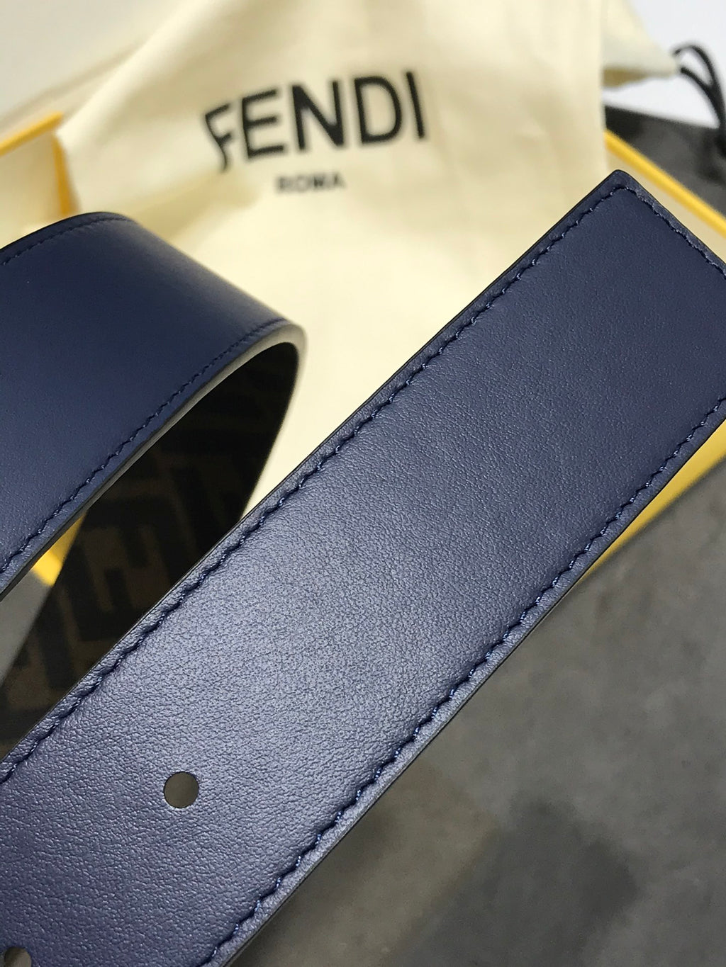 P1Q64F77 Popular   High quality belt With full package