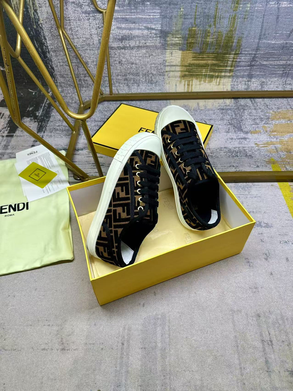 Z2Q105F186 Popular high-quality  shoes