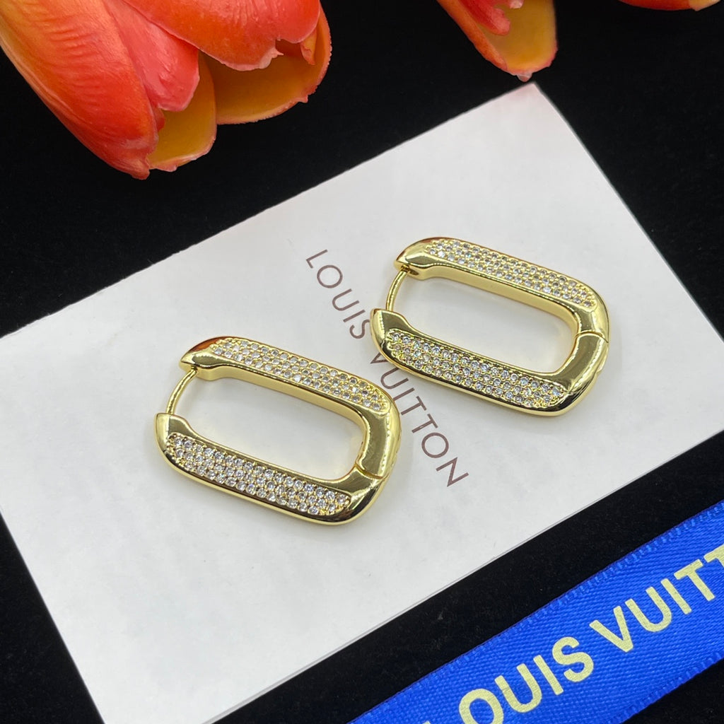 X1X34E611E Popular   Earrings
