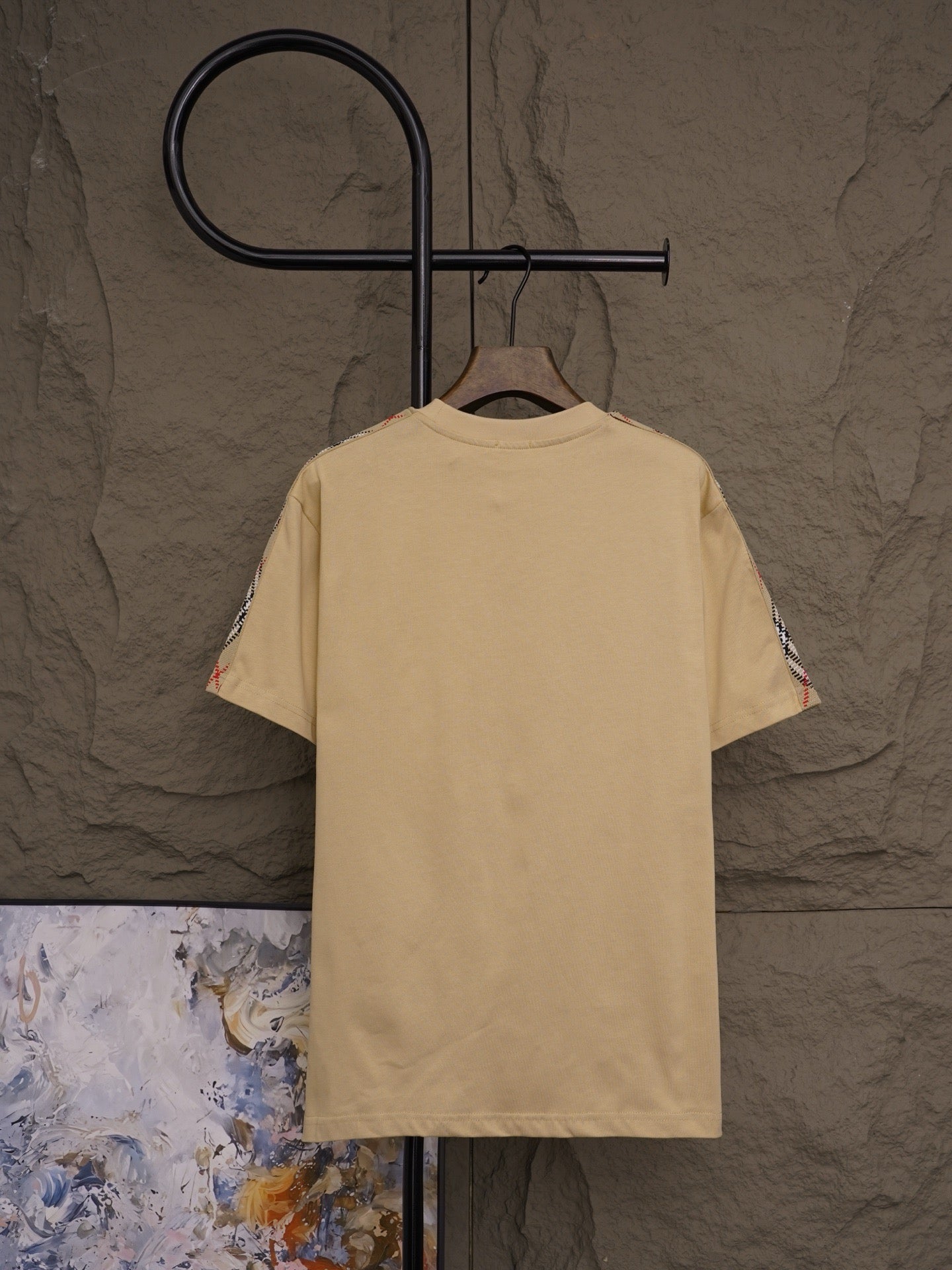 U1R76R3 Popular T-shirts