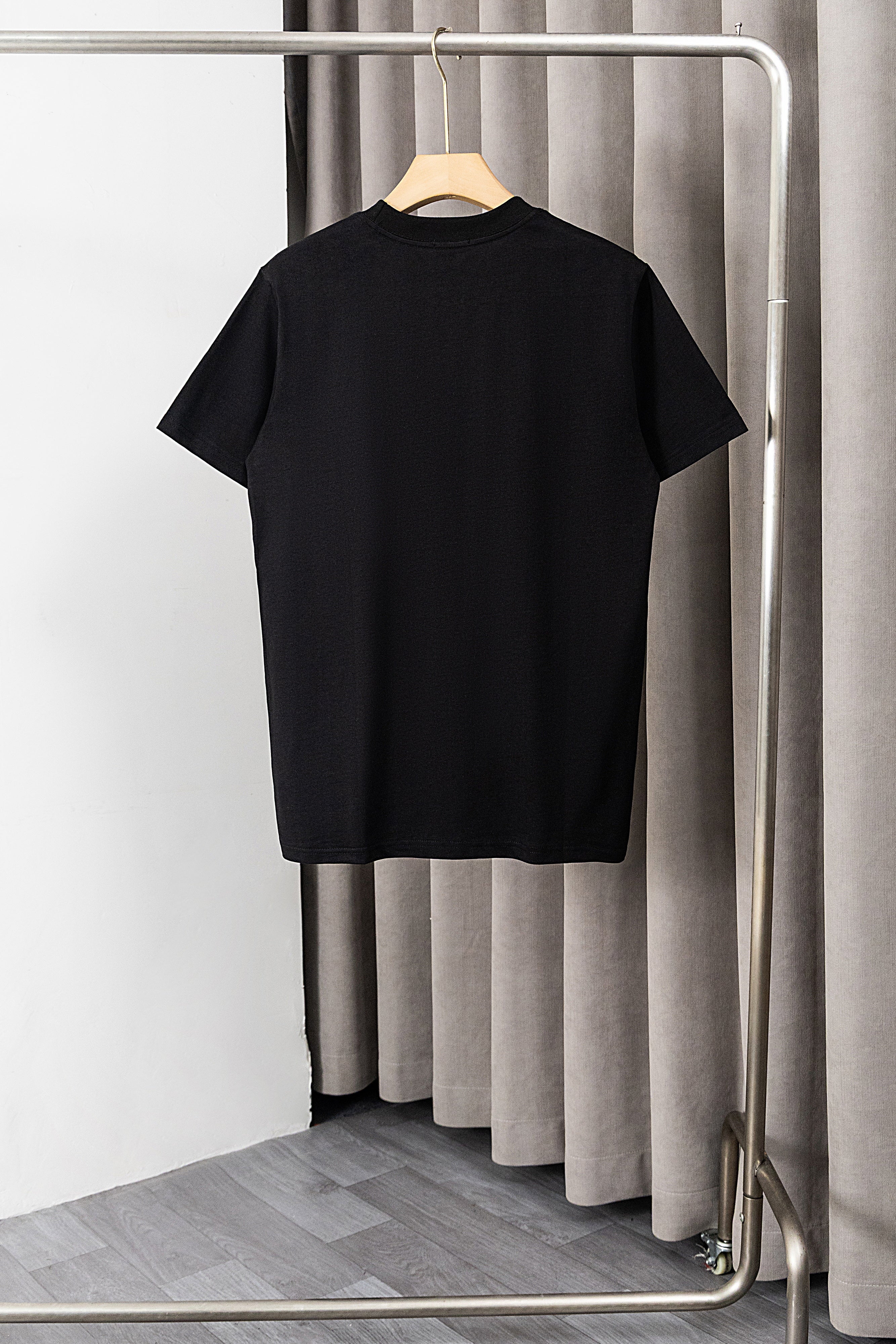 U1P36D128 Popular T-shirts