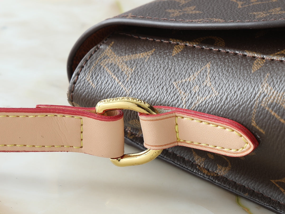 B1R15E19 Popular   leather bag