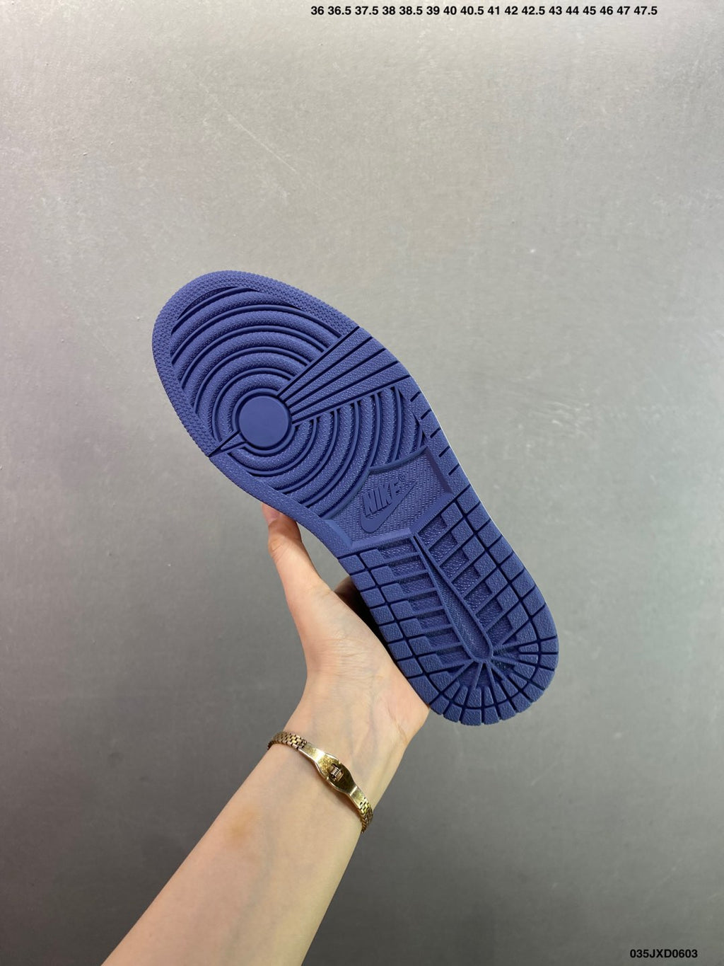 Z4N65A11  Popular shoes