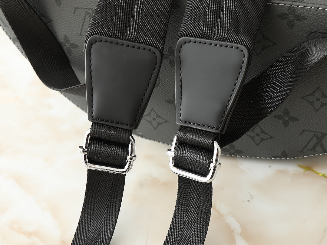 B1W25E70 Popular  Backpacks