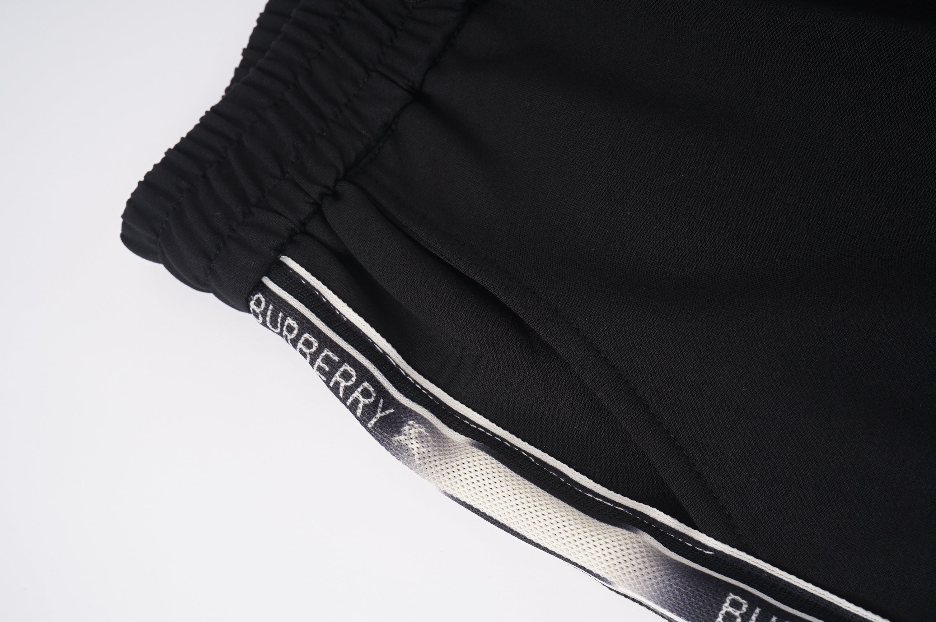 U1Z05R379 Popular Pants