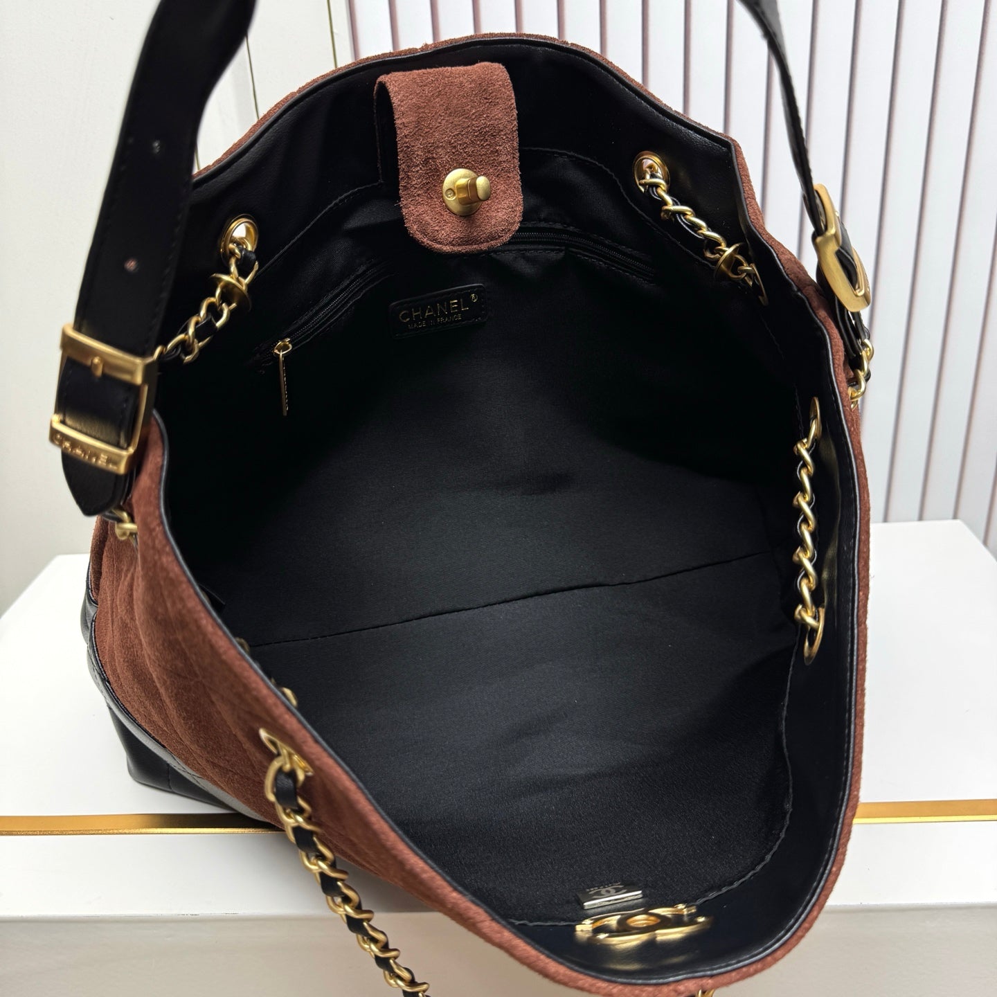 B1P46C17 Popular leather bag