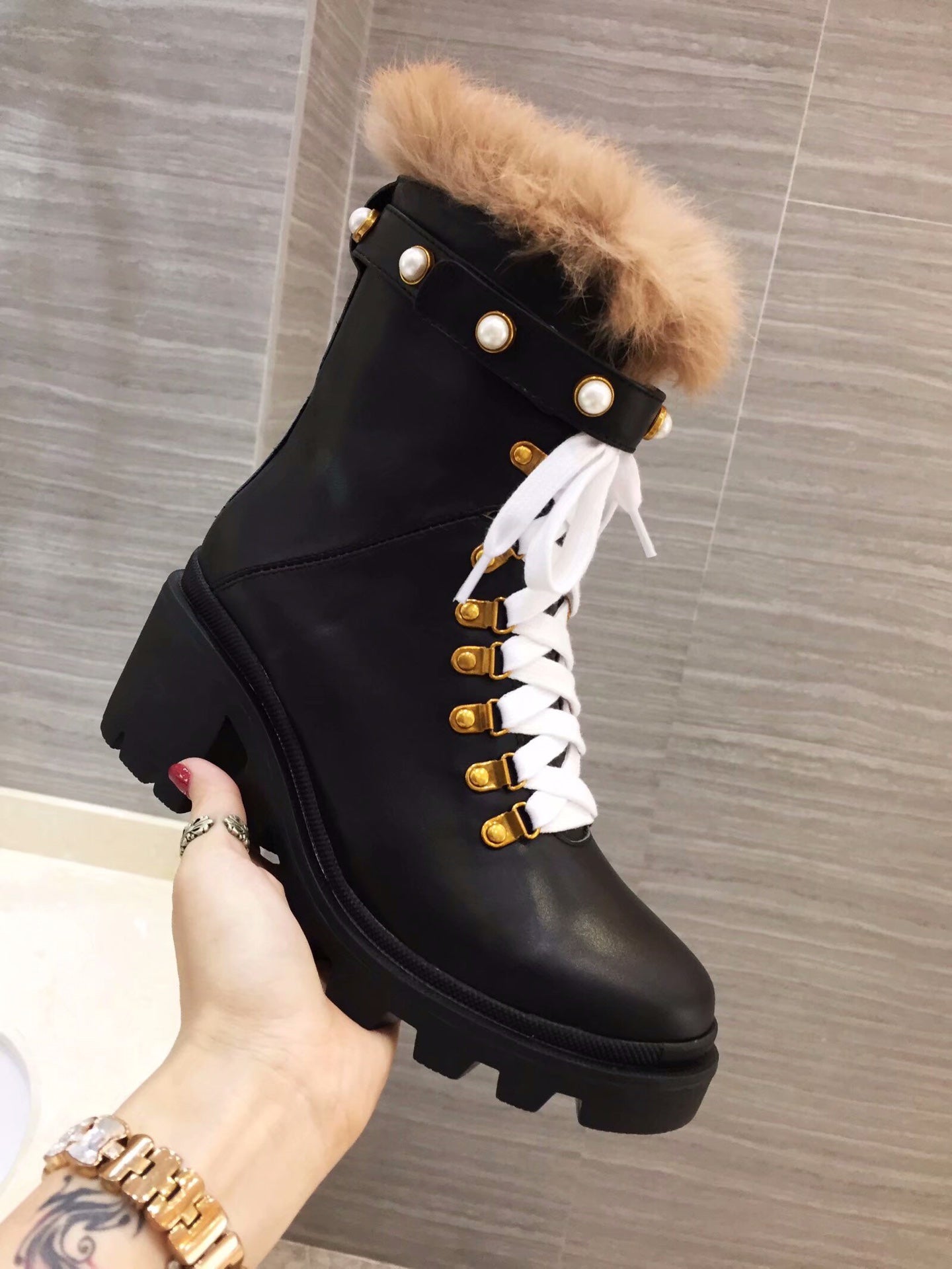 Z2XB203 Popular leather boot (top layer leather lining)