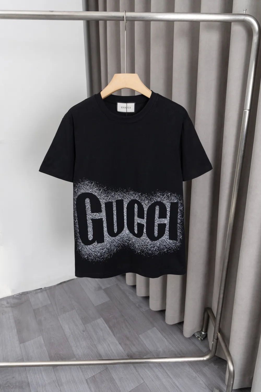 U1W25B9  Popular T-shirts