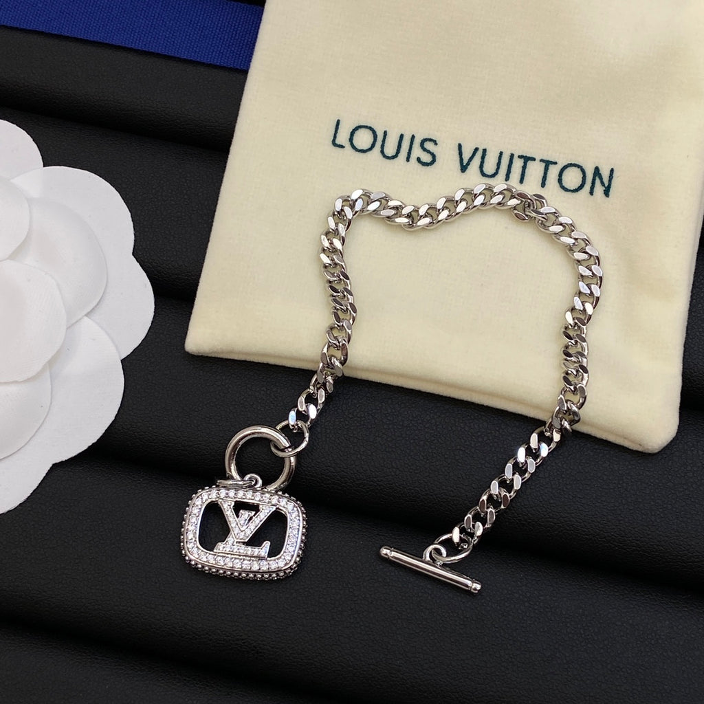 X1N83E251X  Popular   Necklaces  Bracelets Earrings