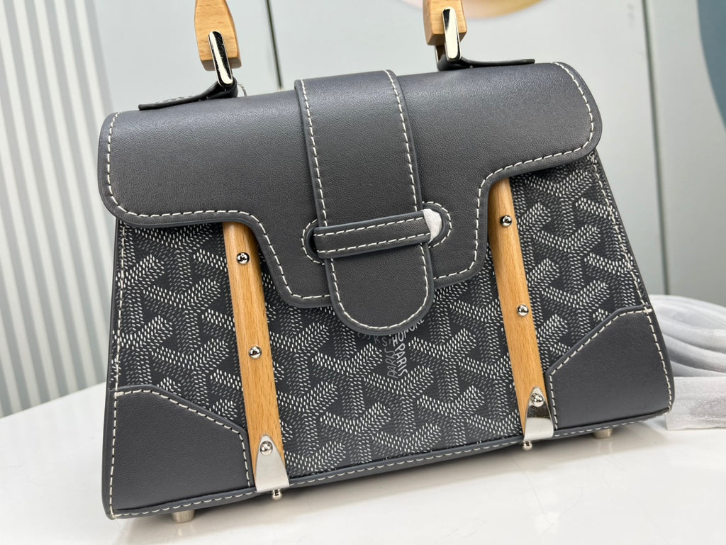 B1N86A10 Popular leather bag