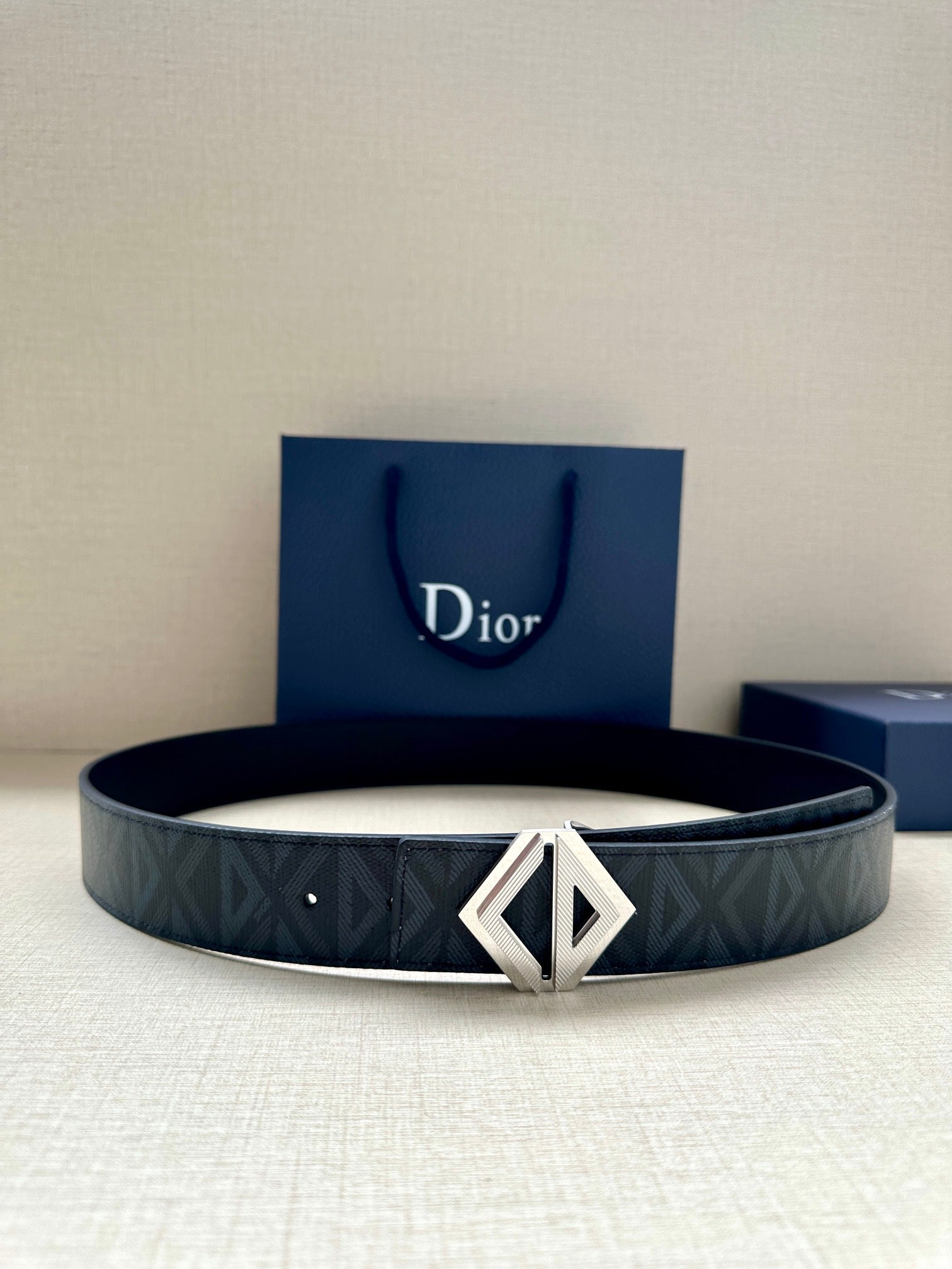 P1Q115D52 Popular High quality belt With full package
