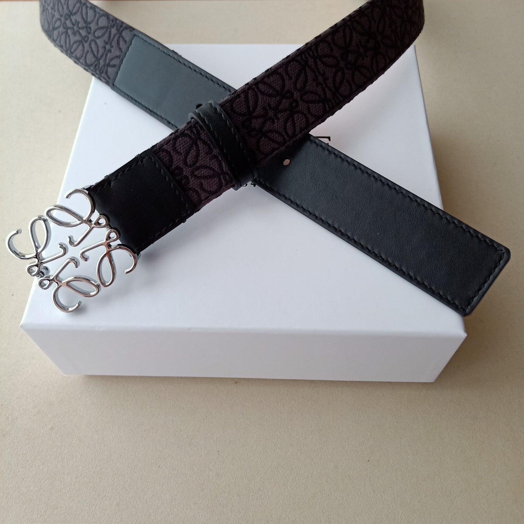 P1Q115A9 Popular High quality belt With full package