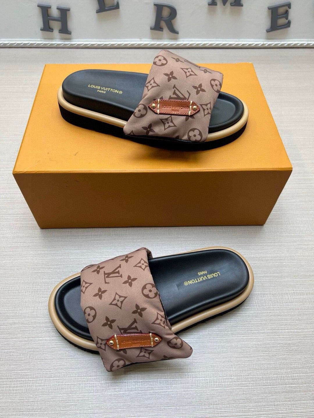 Z5QE9 Popular Slippers