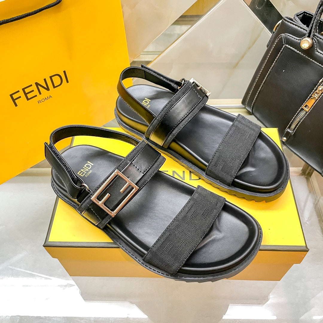 Z1Z54F71 Popular sandals