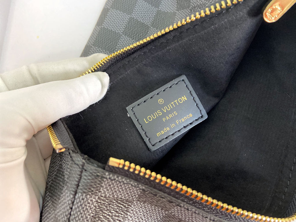 B1P46E51 Popular leather bag
