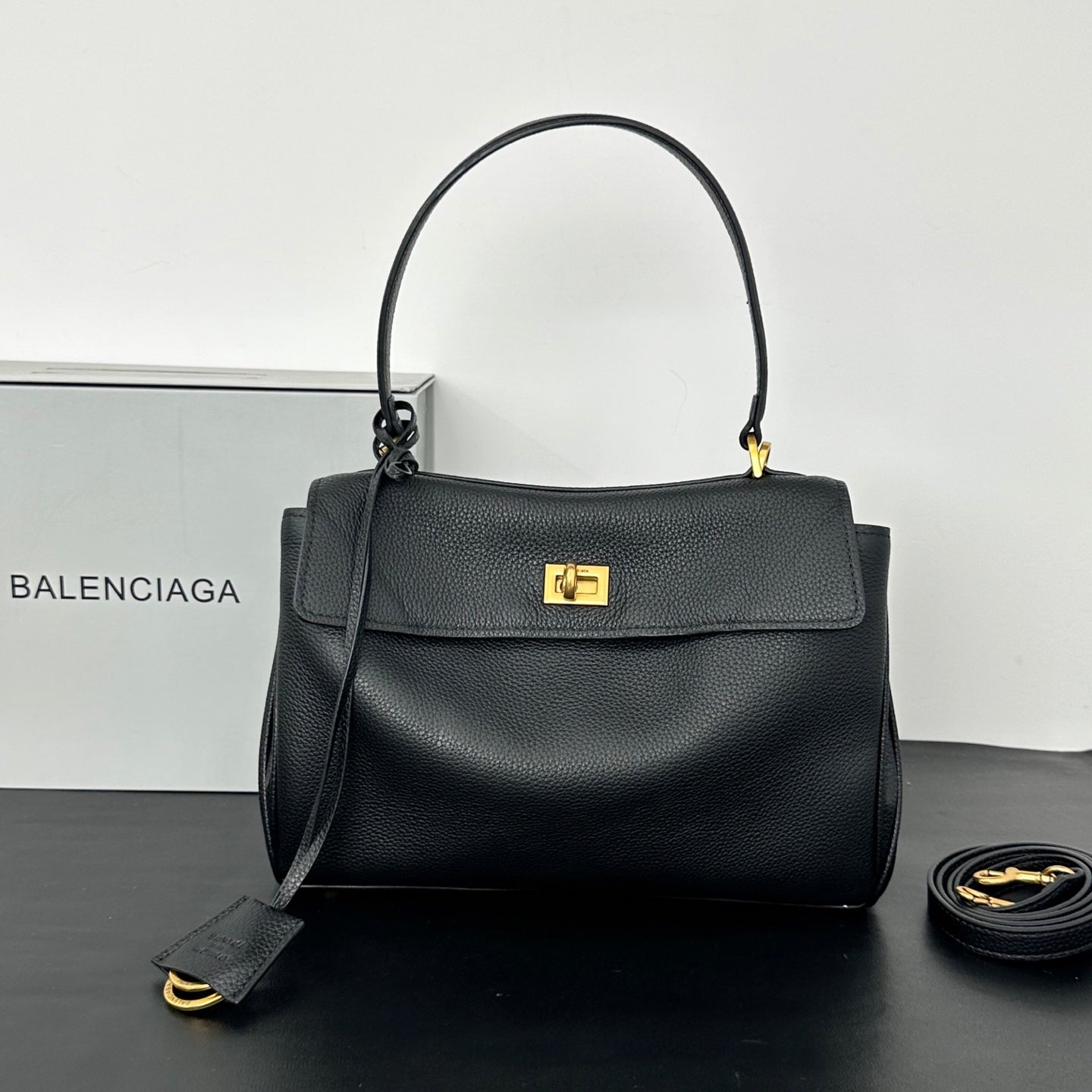 B1X15J4 Popular  leather bag