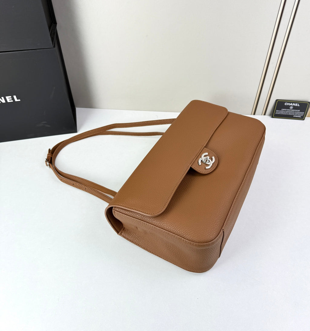 B1R76C35 Popular leather bag