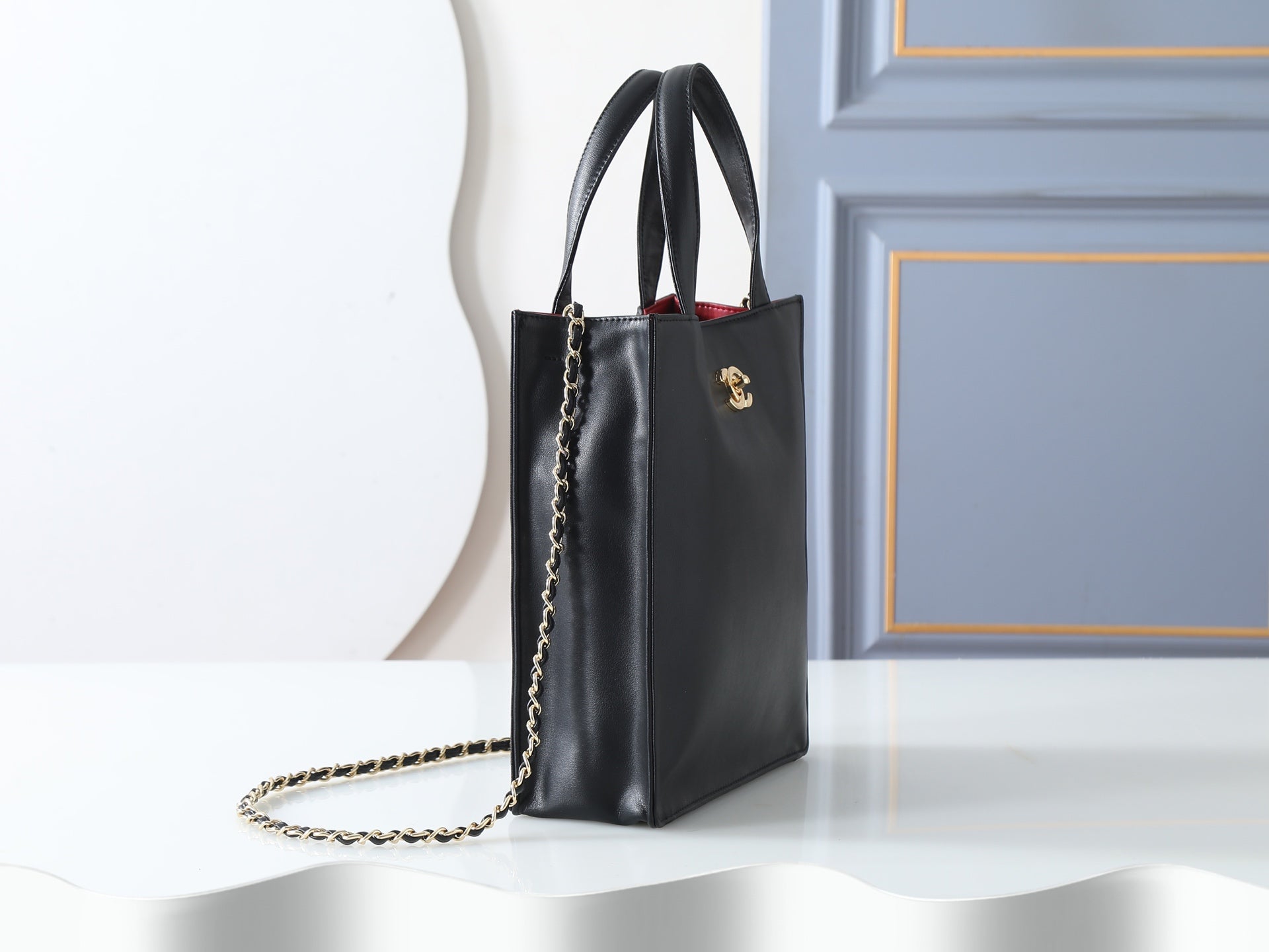 B1R76C29 Popular leather bag