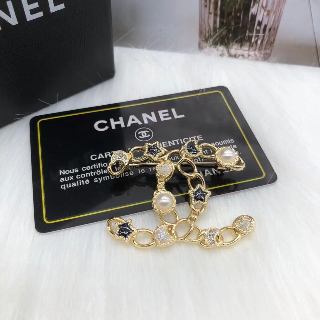 X14C871   Popular Brooch