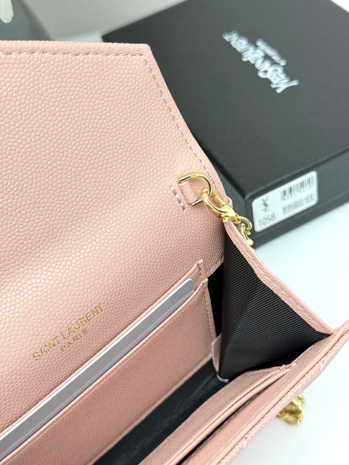 B1P36SL14 Popular card holder