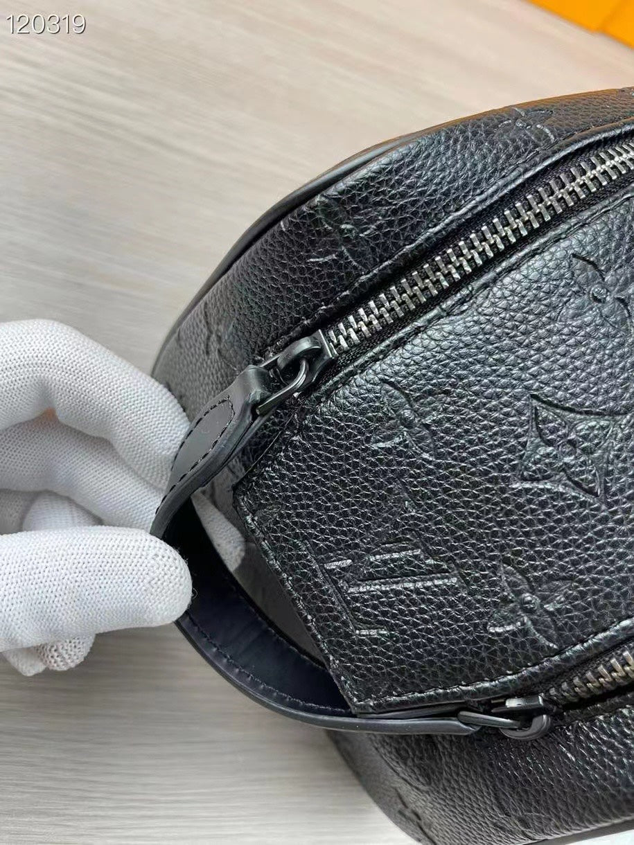 B1R155E1 Popular   leather bag