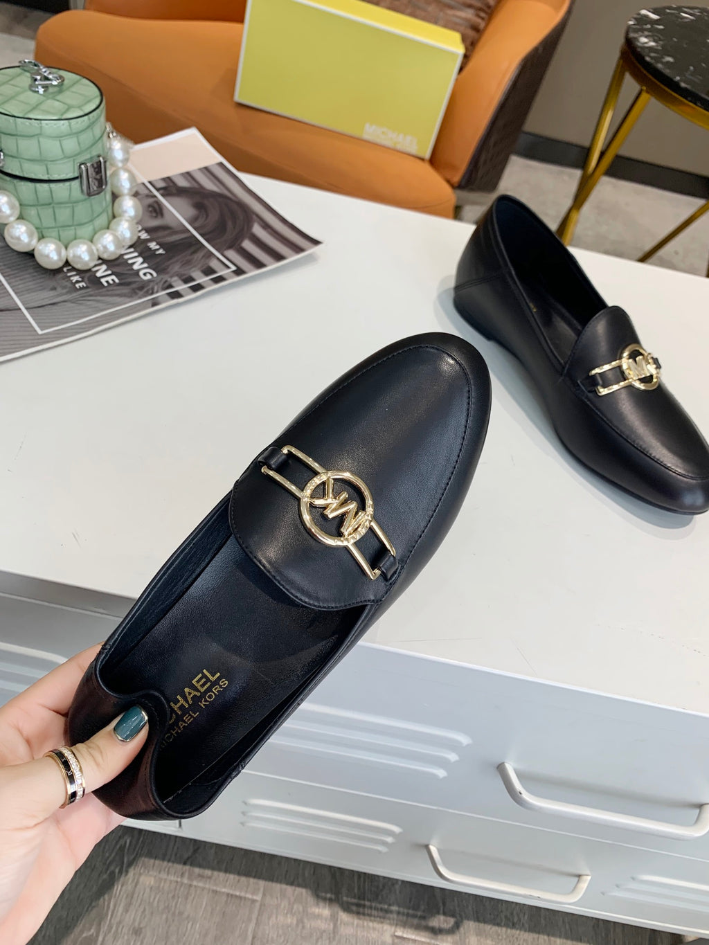 Z2Q105A185 Popular high-quality leather shoes