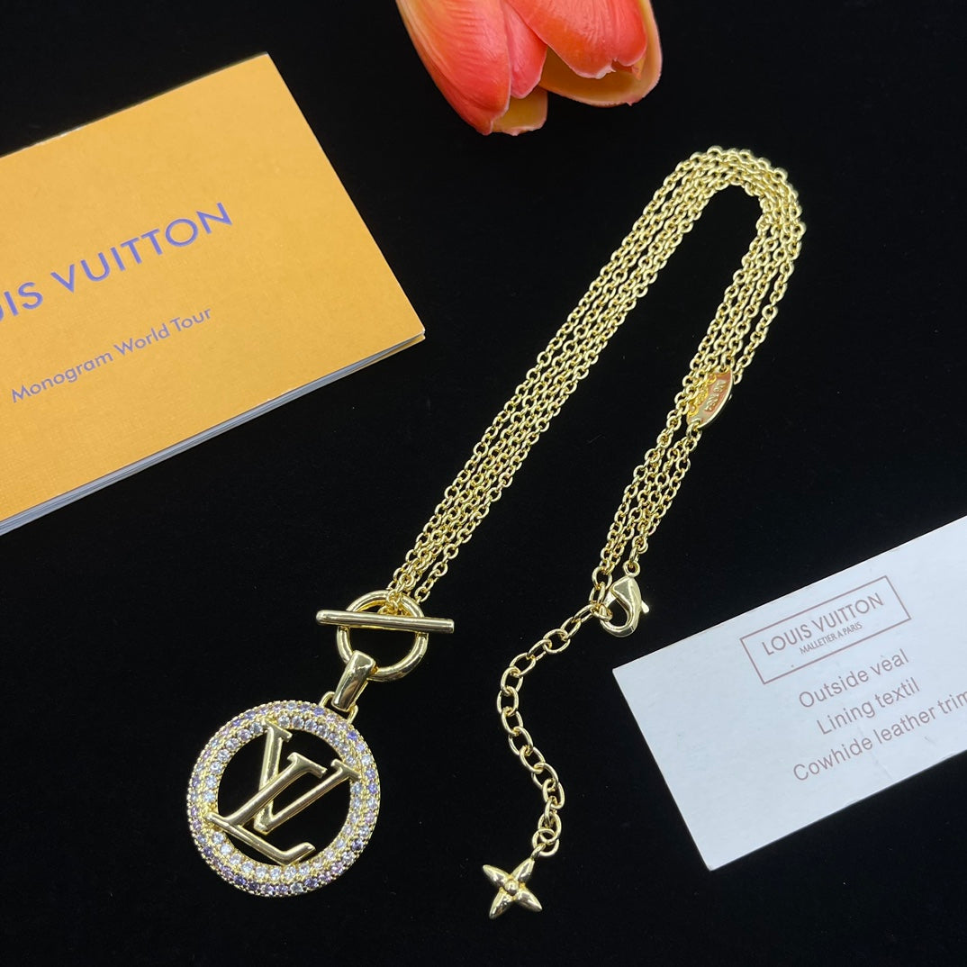 X1Z95E1097X Popular  Necklaces
