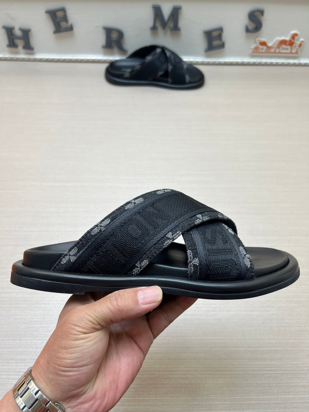 Z5Z35E273 Popular Slippers