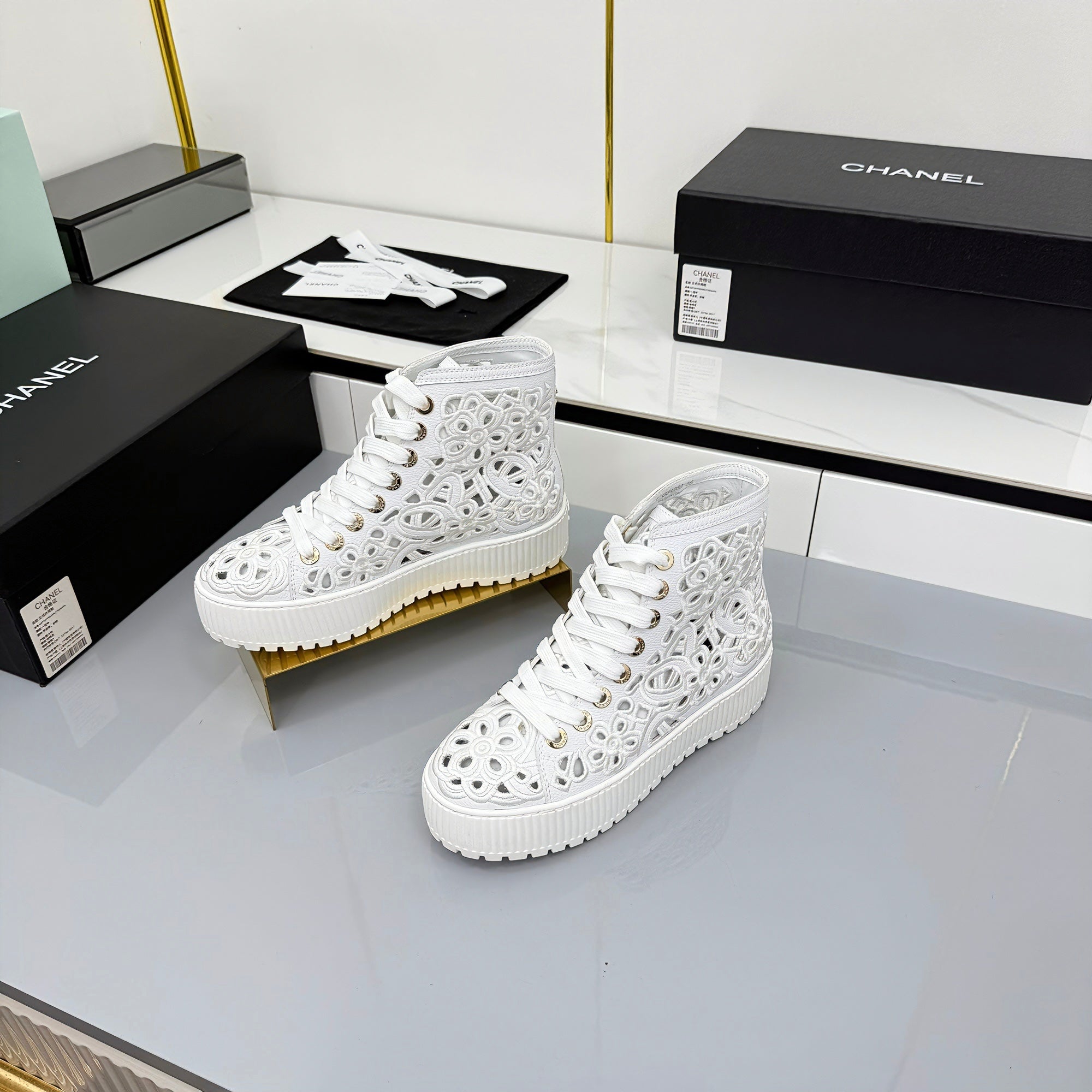 Z2Q95C129 Popular high-quality Shoes